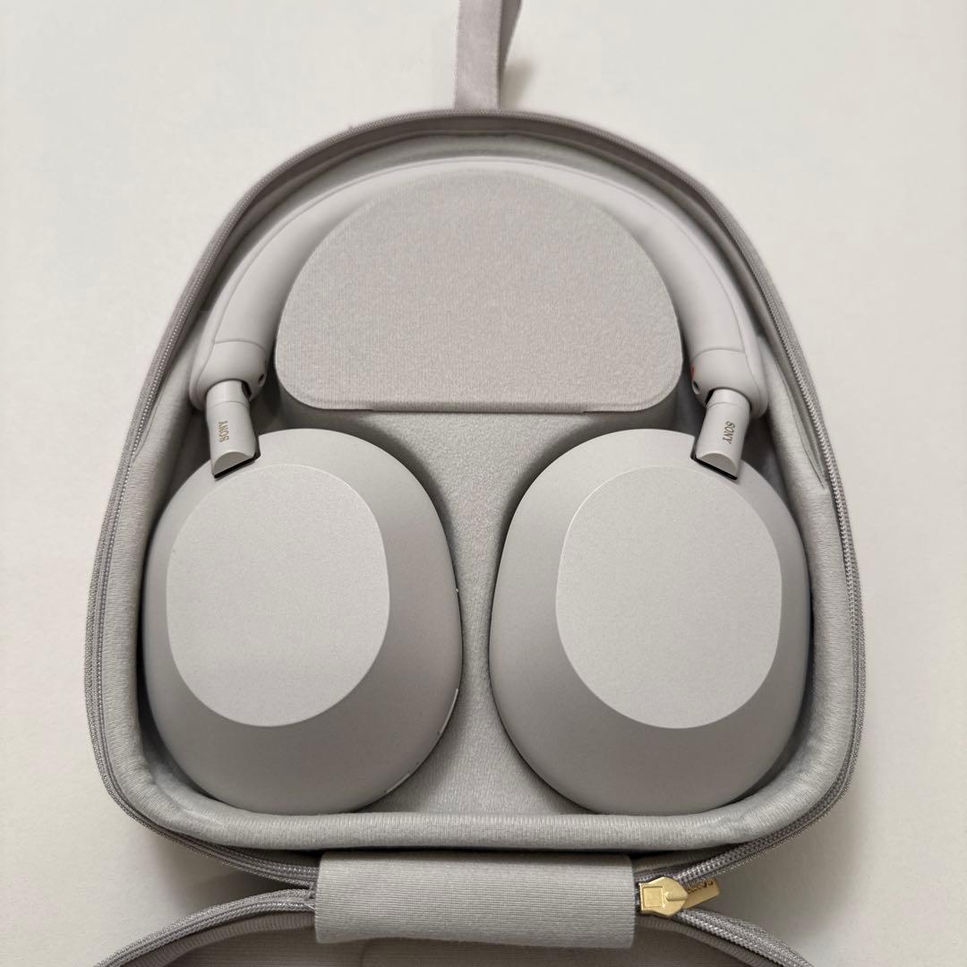 SONY ワイヤレスヘッドホンWH1000XM5 グレー