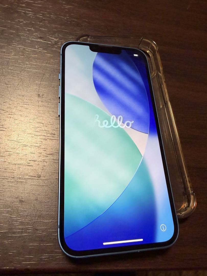 iPhone13 simフリー ブルー　256gb