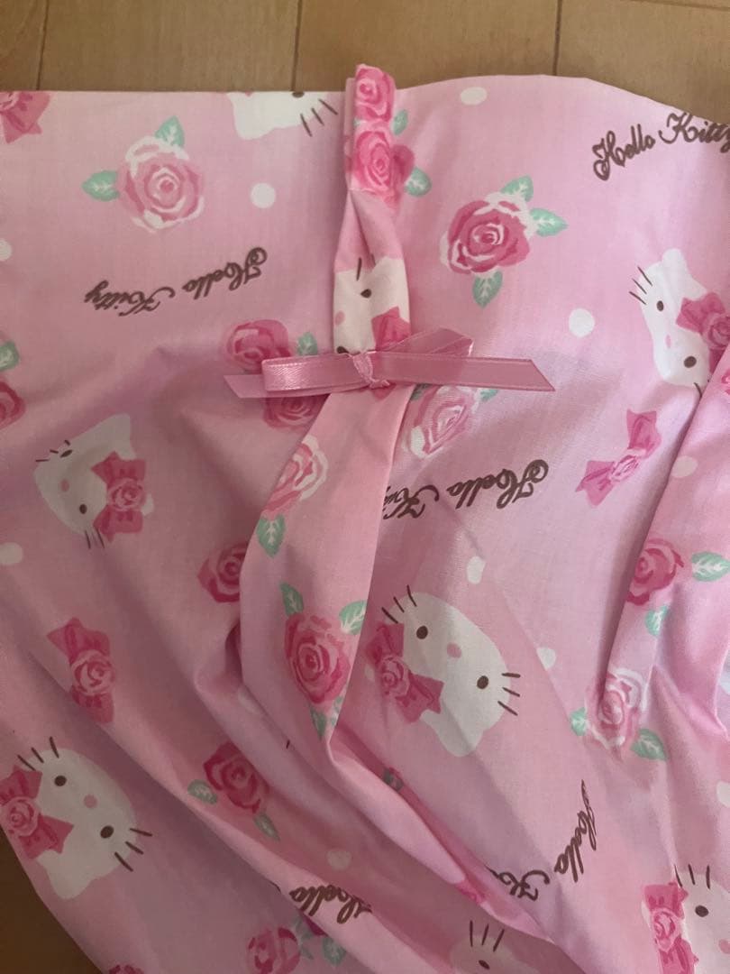 【レア未使用】ローズキティ　カーテン２枚