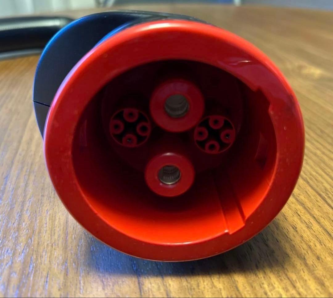 テスラ 純正 チャデモアダプター CHAdeMO