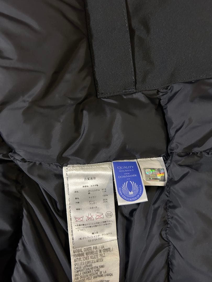 カナダグース ジャスパー S/P 黒 EDIFICE別注 コヨーテファー