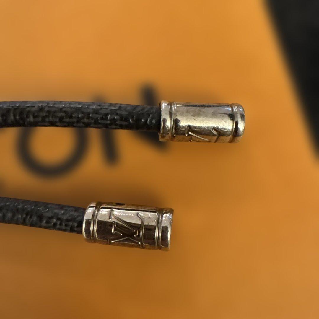 ss•OKN　ロゴ付きキーホルダー