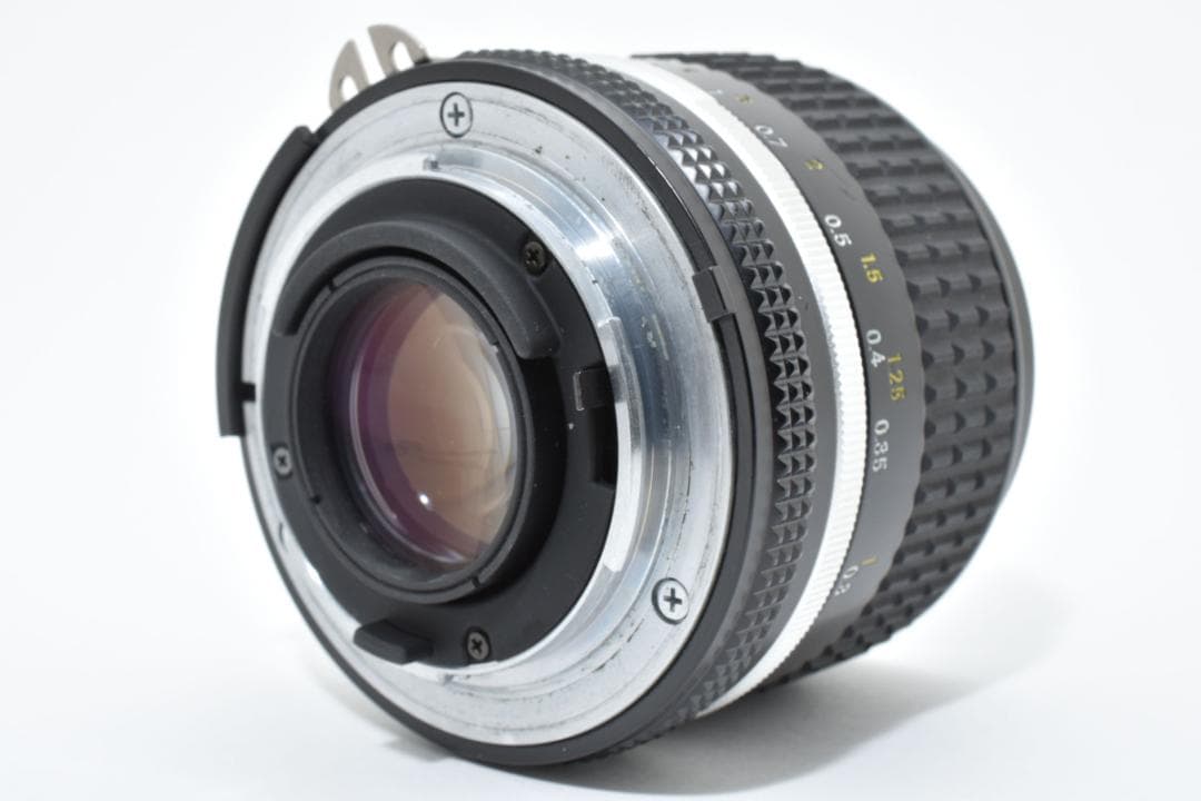 レンズ(単焦点) Nikon Ai-s Nikkor 35mm f/2 L0367