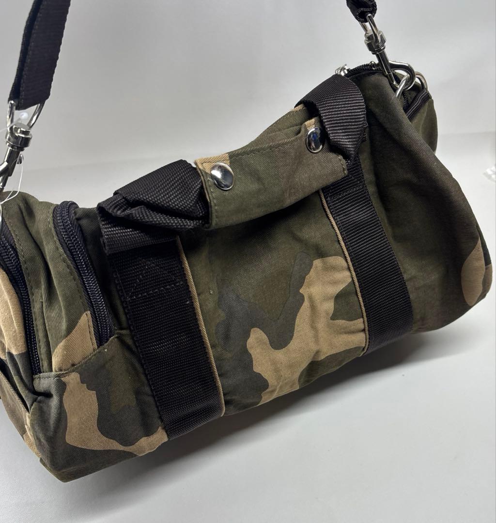 新品☆  バック　斜め掛け　手持ち　迷彩