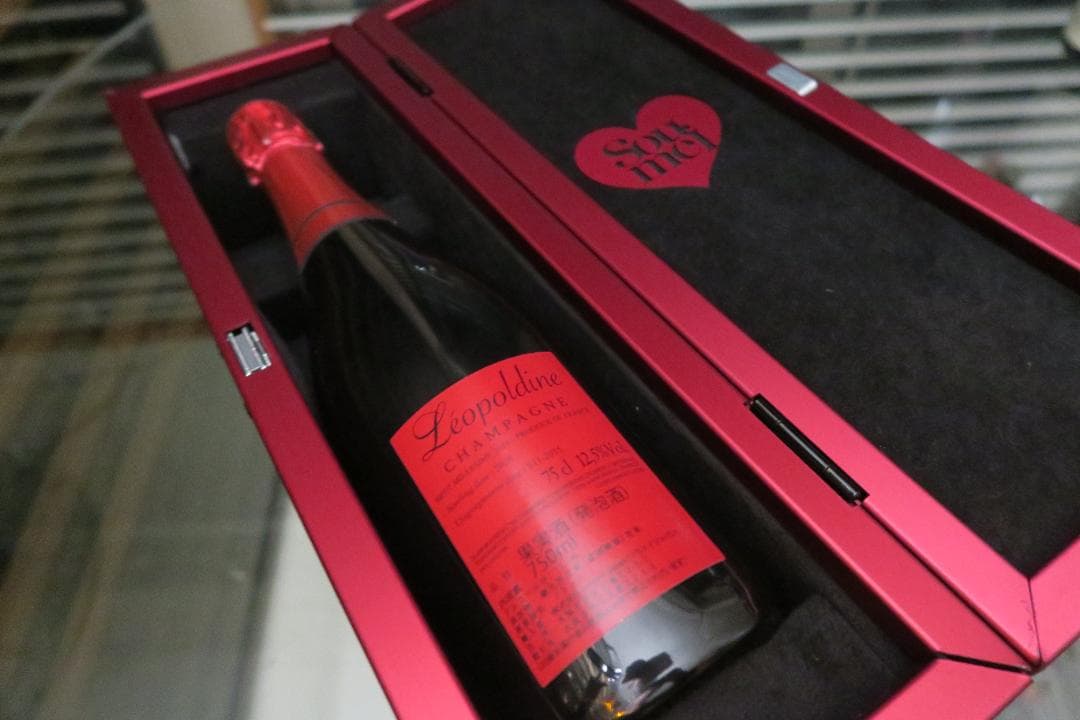 ソウメイ レッド ミレジメ 2019年 正規品 シャンパン 箱 ケース付き