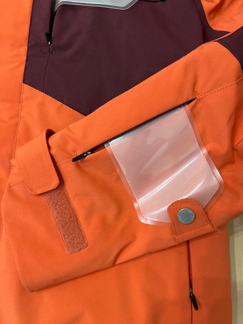 ミズノ　メンズスキーウェア　Lサイズ　新品未使用品！