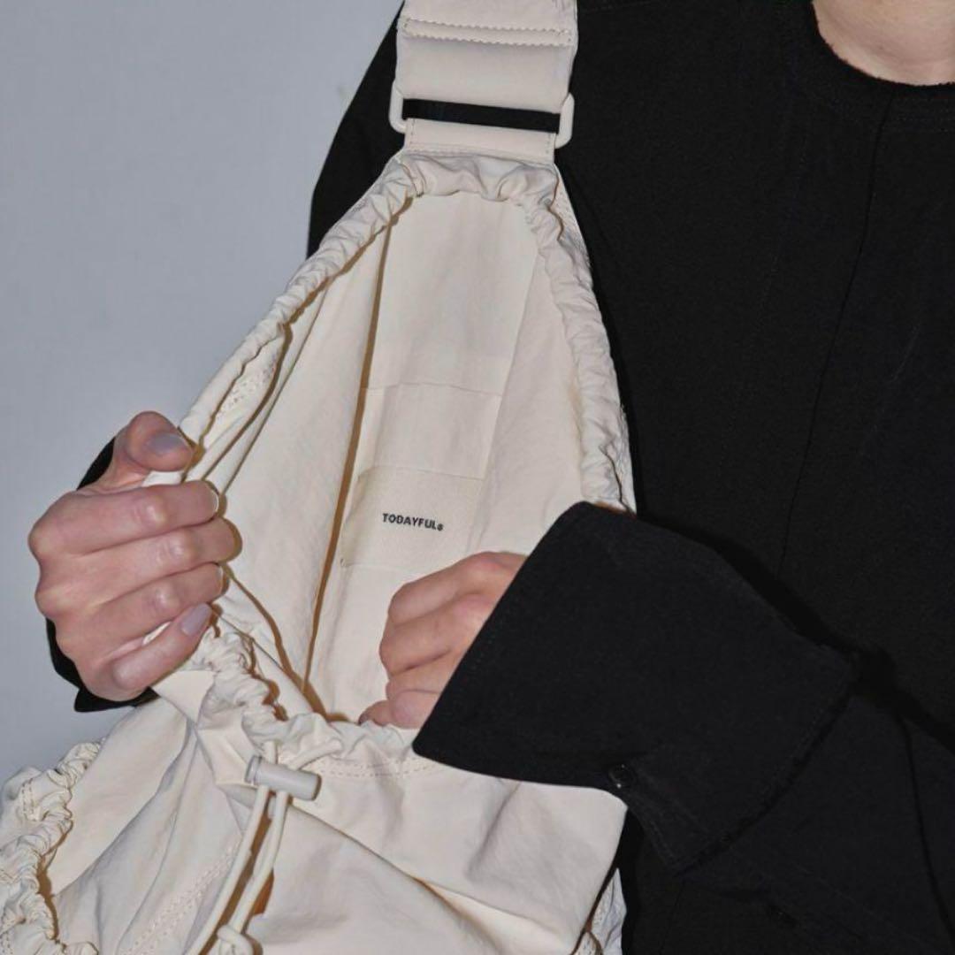 TODAYFUL Nylon Gather Bag ナイロンギャザーバッグ です