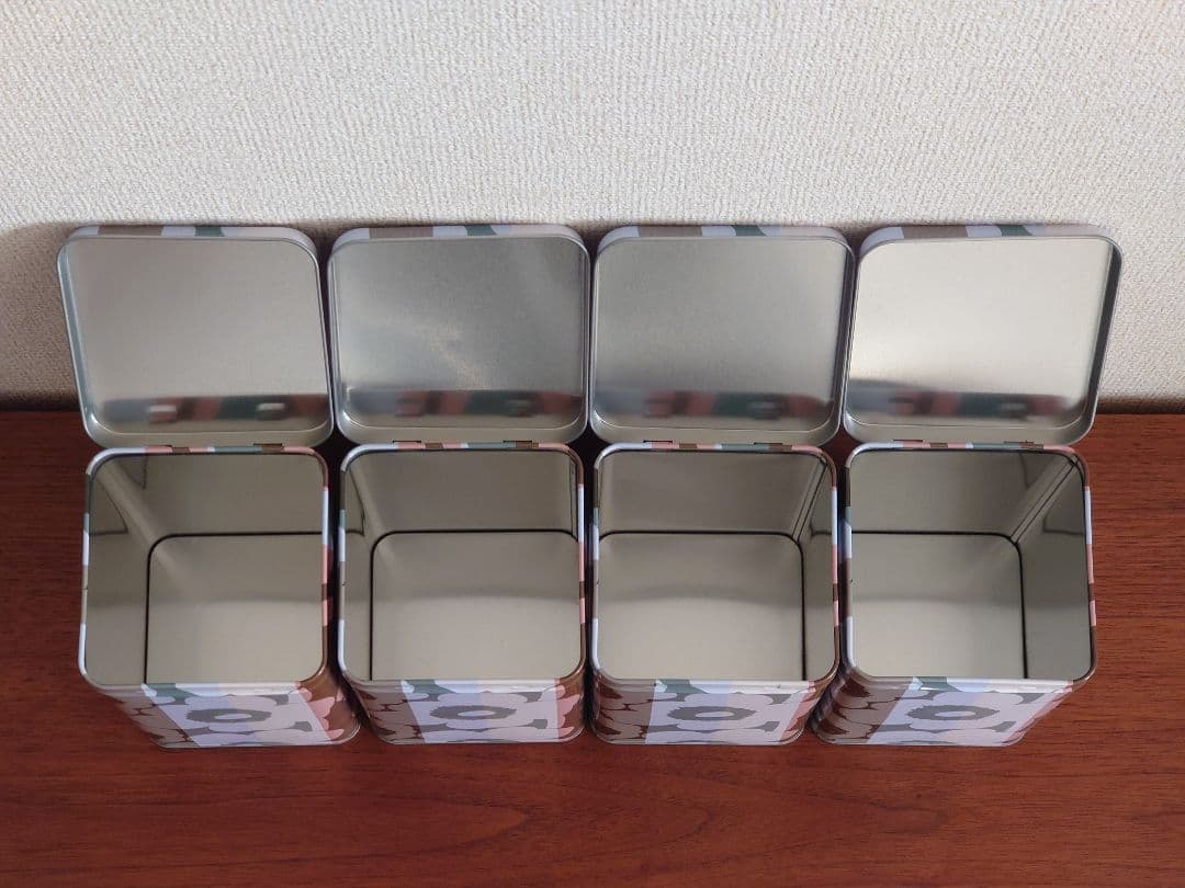 マリメッコ Tin Box 4個セット