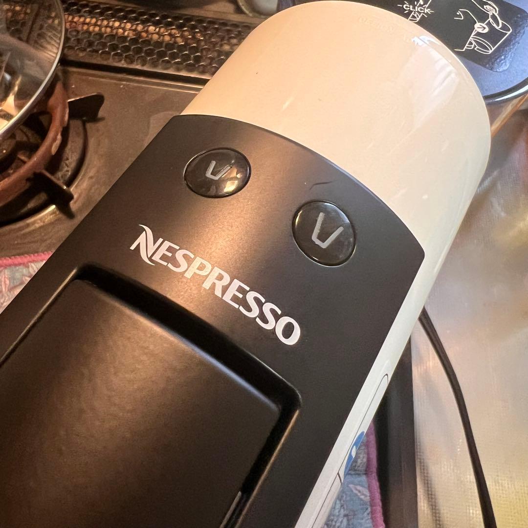 ネスプレッソエッセンサミニ／ホワイト現在の店頭販売価格19800円