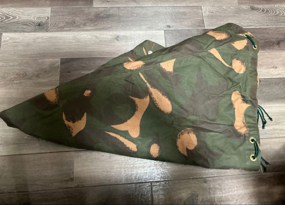 ハンガリー軍幕　デッドストック　極美品