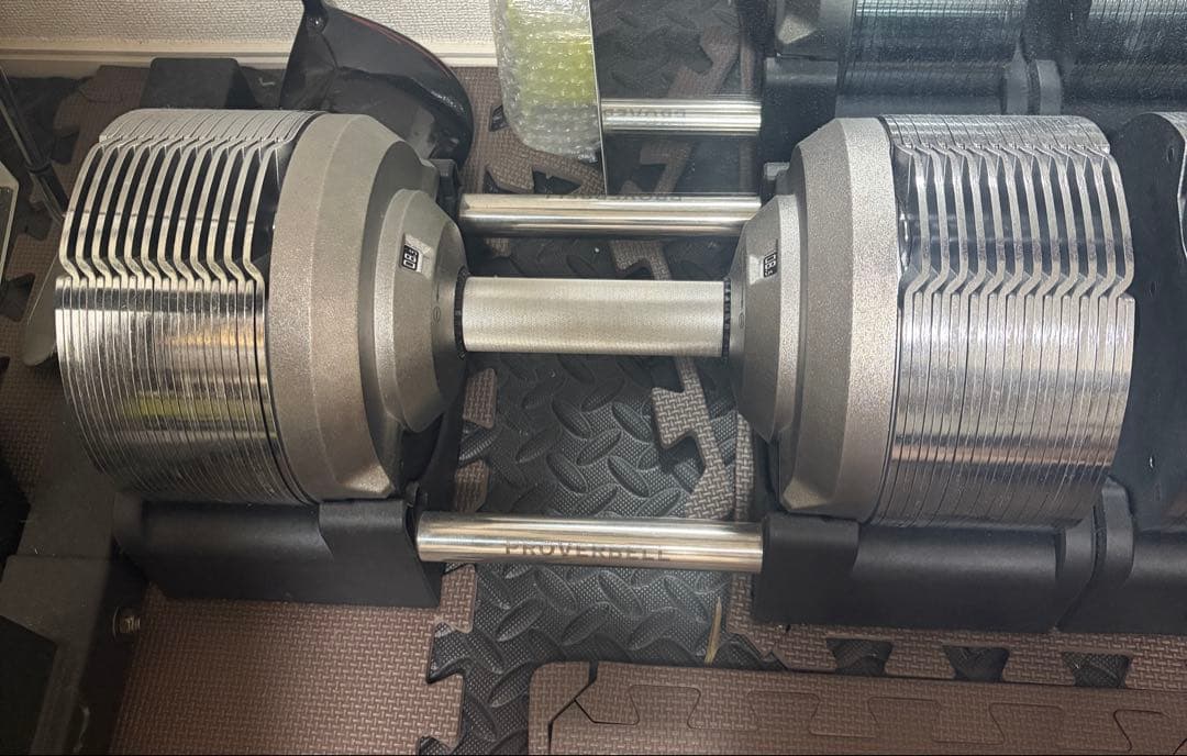 【引き取り限定】筋トレ3点セット！懸垂マシン・可変式ダンベル(41.5)•ベンチ