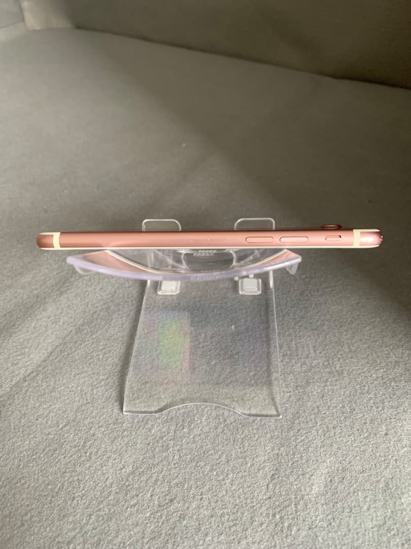 美品　国内版　SIMフリー　iPhone7 128GB ローズゴールド色