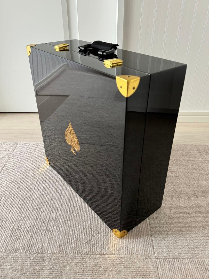 アルマンドブリニャックArmand de Brignac アタッシュケース