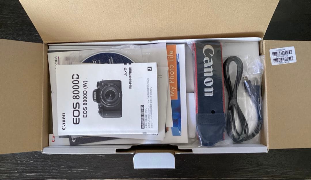 CanonEOS8000Dデジタル一眼レフカメラ　ダブルズームキット&おまけ