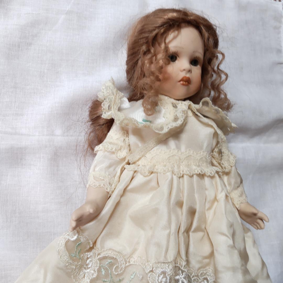 ARIANNA　イタリア製　人形　ドール　アリアンナ　アリアナ　ビスクドール