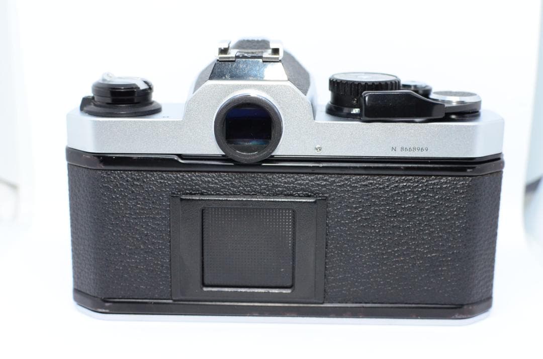 【実用品】Nikon New FM2 ニコン ボディ シルバー MF 一眼レフ