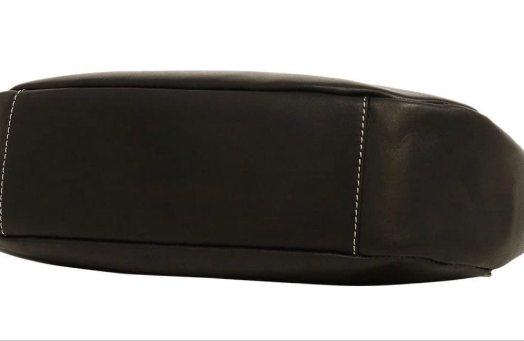 新品未使用kissora黒いレザーショルダーバッグ