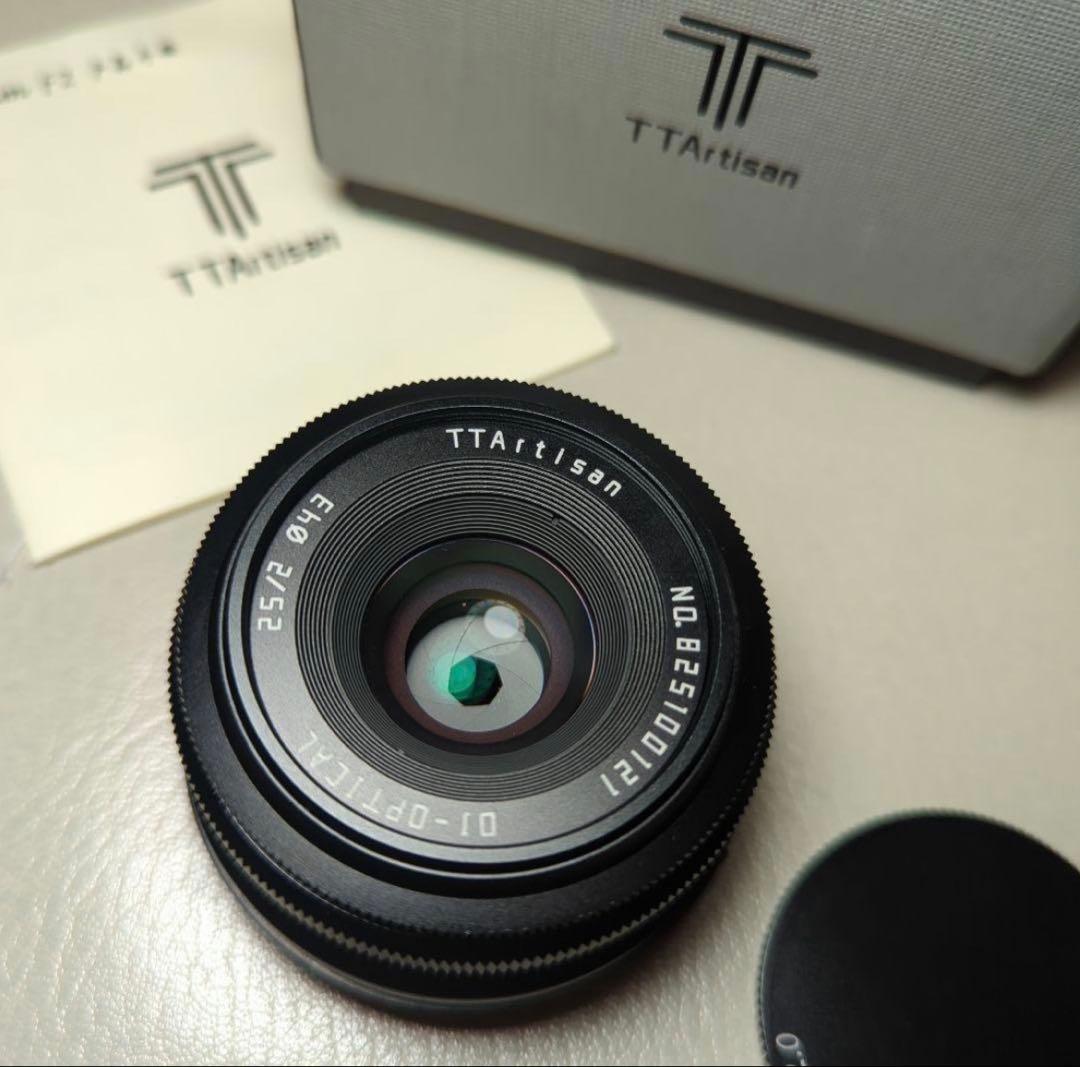 ⭐️付属品多数⭐️ Nikon Z50 16-50 VR レンズと単焦点レンズ