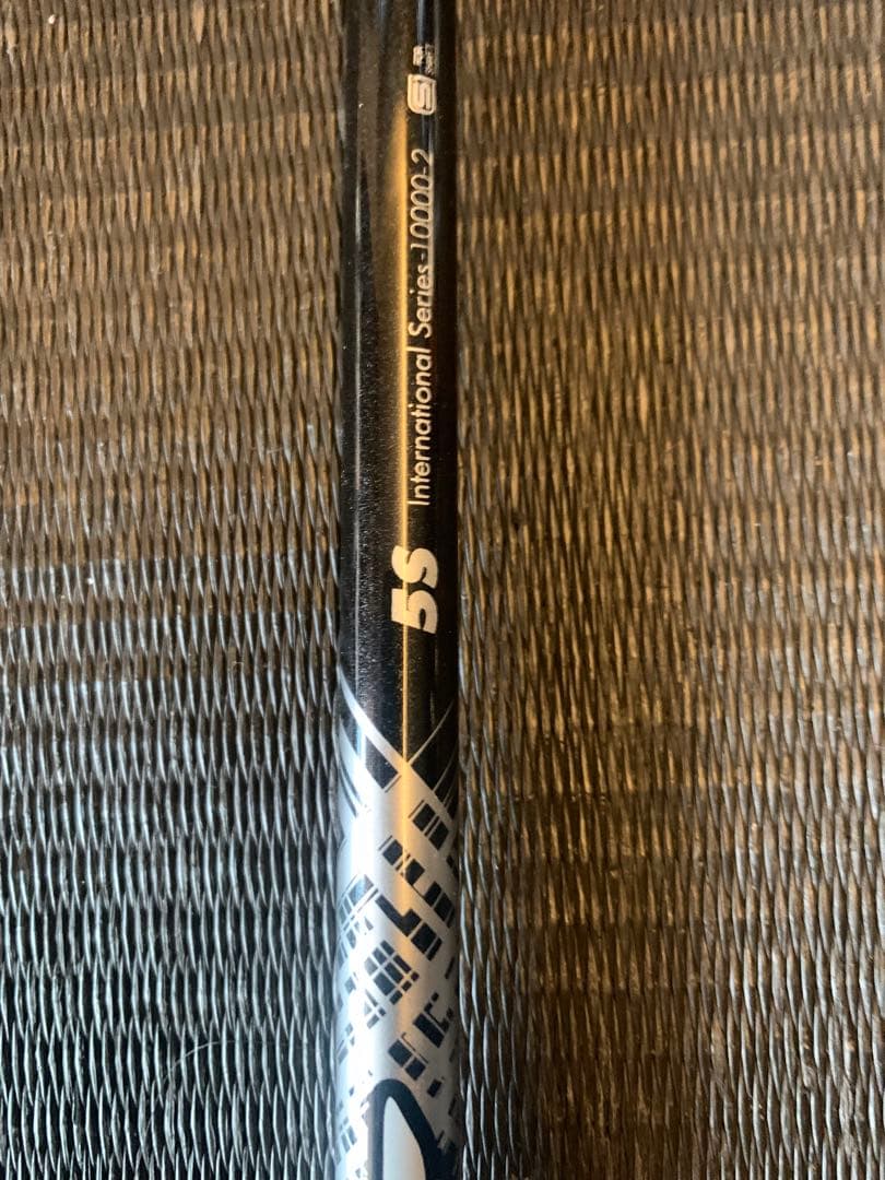 The attas V2 5s キャロウェイスリーブ