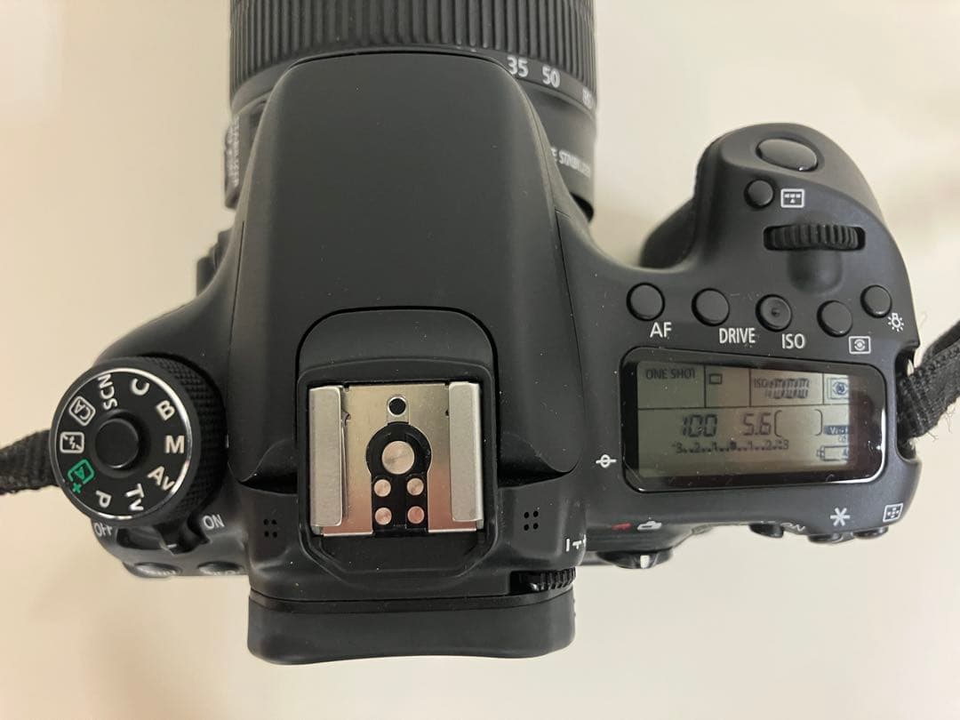 ひ*り様 Canon EOS 70D+レンズ18-135mmセット