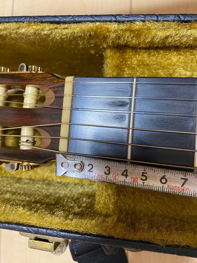 Takamineタカミネ　クラシックギター NO. 6 ハードケース付き