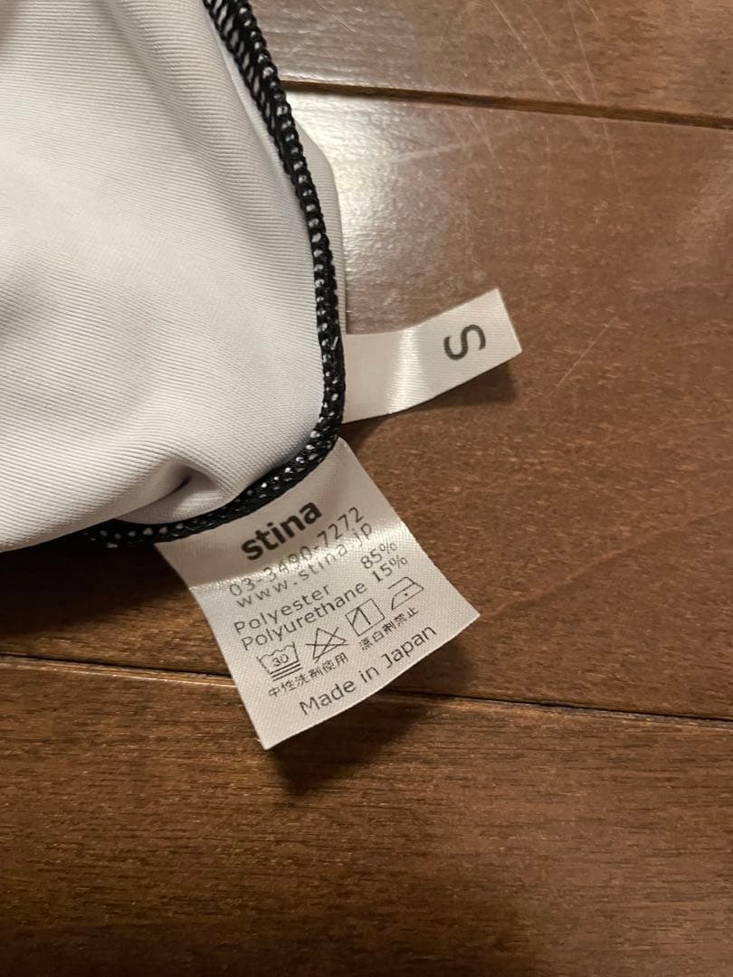 stina 花柄レオタード Sサイズ