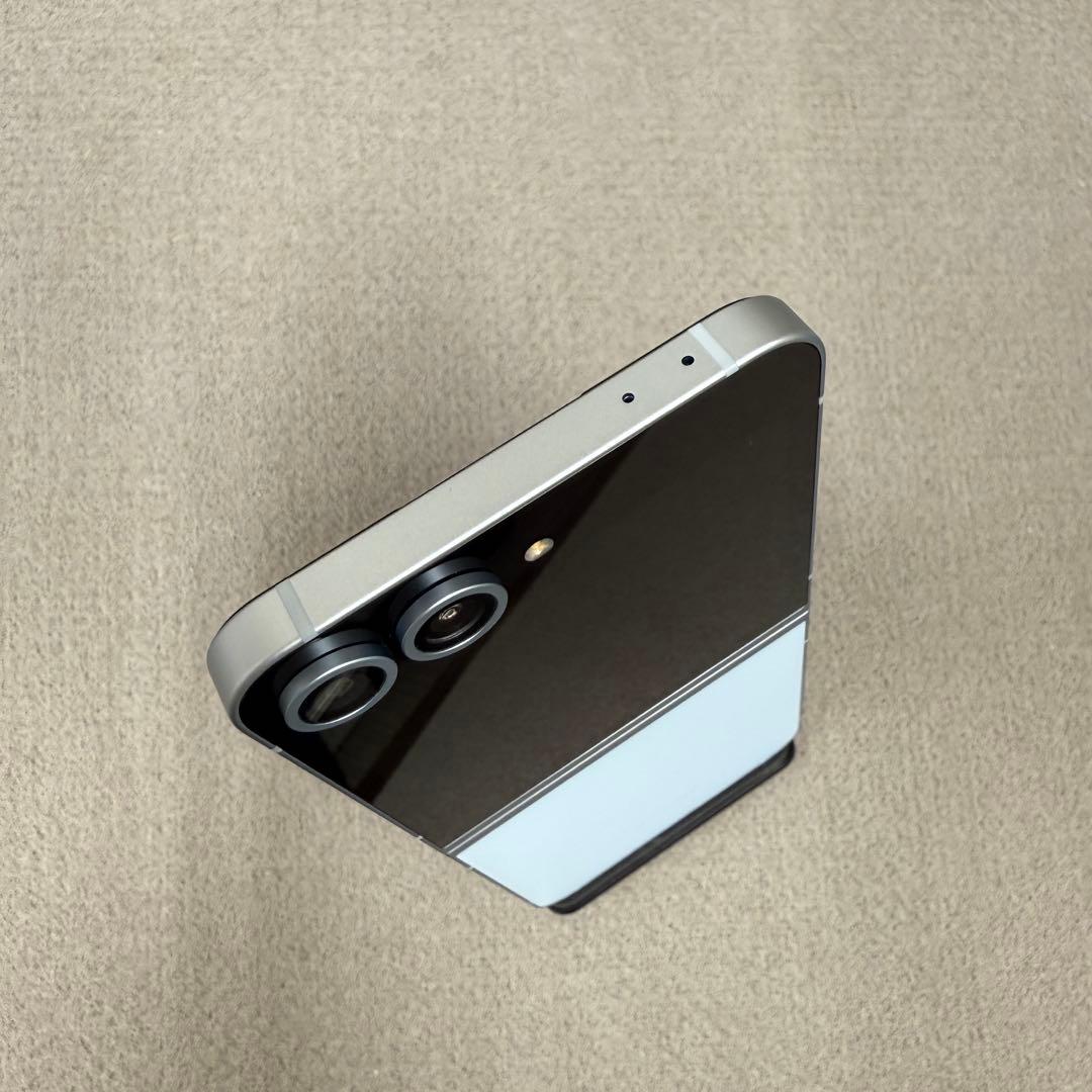 新品・未使用Galaxy Z Flip6 256GB ブルー 国内版SIMフリー