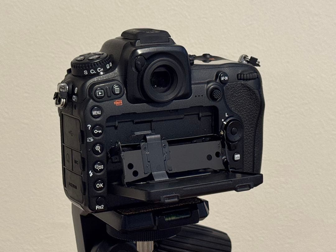 Nikon ニコン D500ボディ