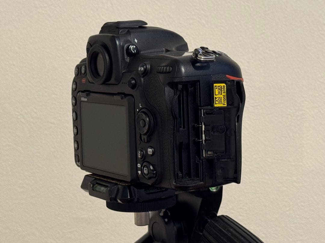 Nikon ニコン D500ボディ