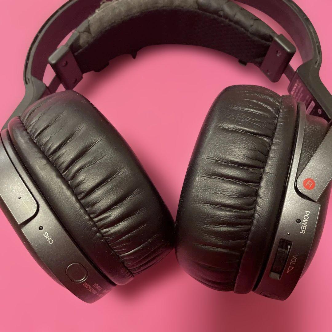 <訳あり>SONY ワイヤレスヘッドホン ブラックMDR-RF7500