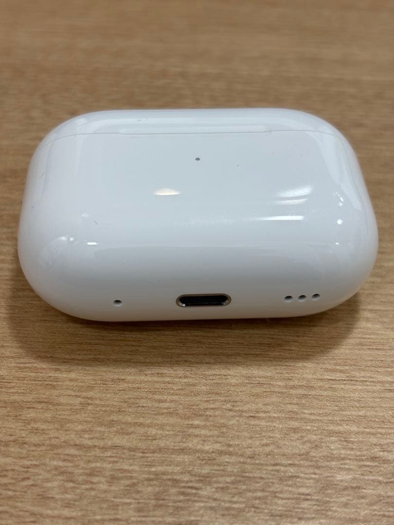 ☆airpods pro 第2世代　Lightning 美品 付属品+箱