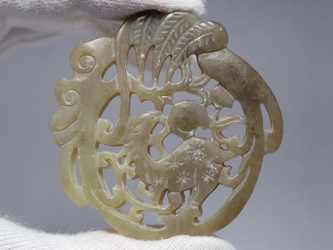 天然玉製 陽刻神獣紋 吉祥紋 玉装飾品 時代唐物 幅約5.4cm