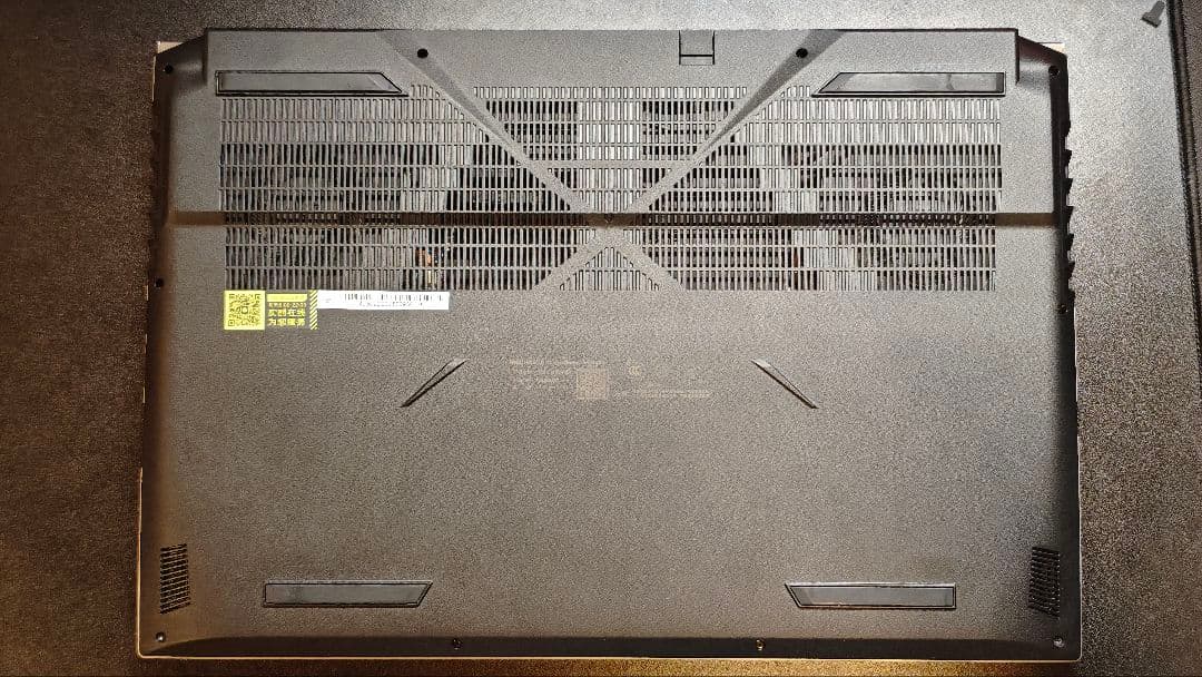 【RTX4060搭載】ゲーミングノートパソコン