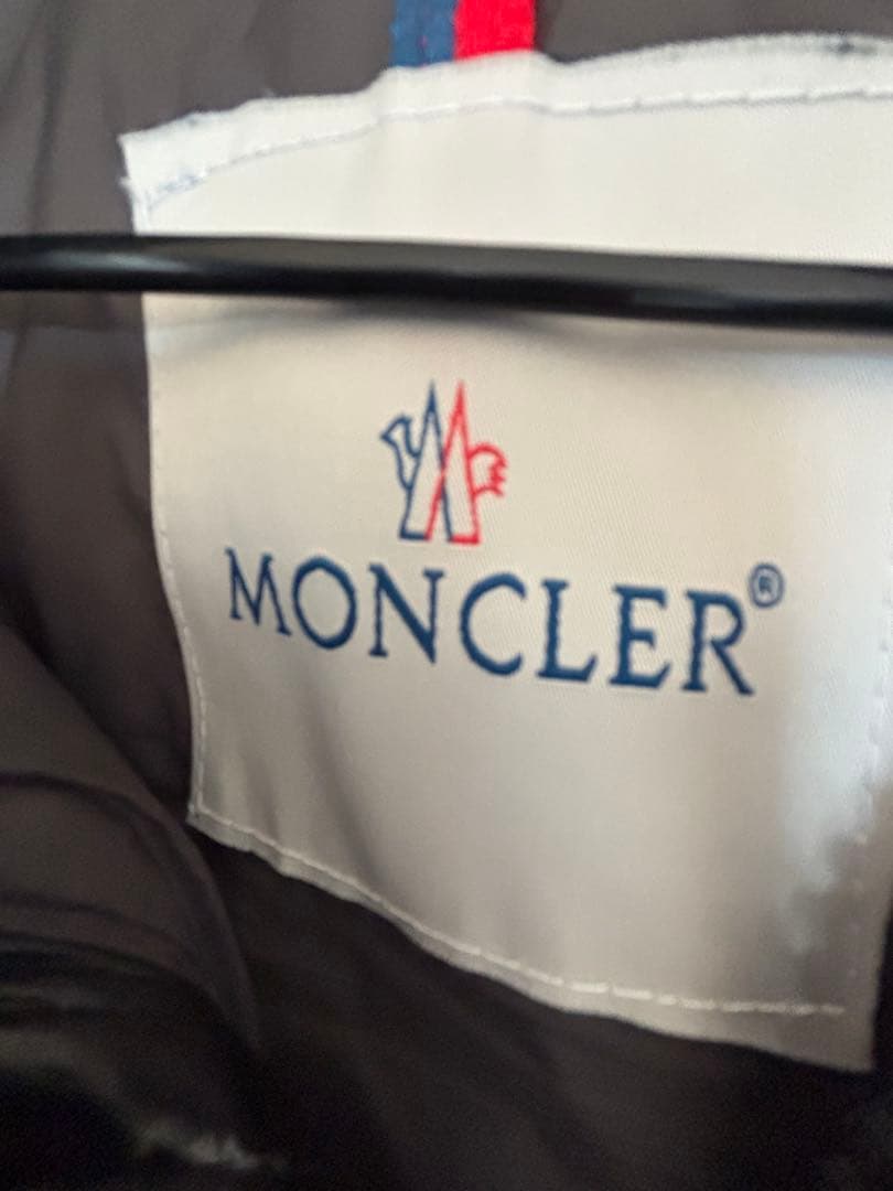 MONCLER モンクレールmayaダウン1