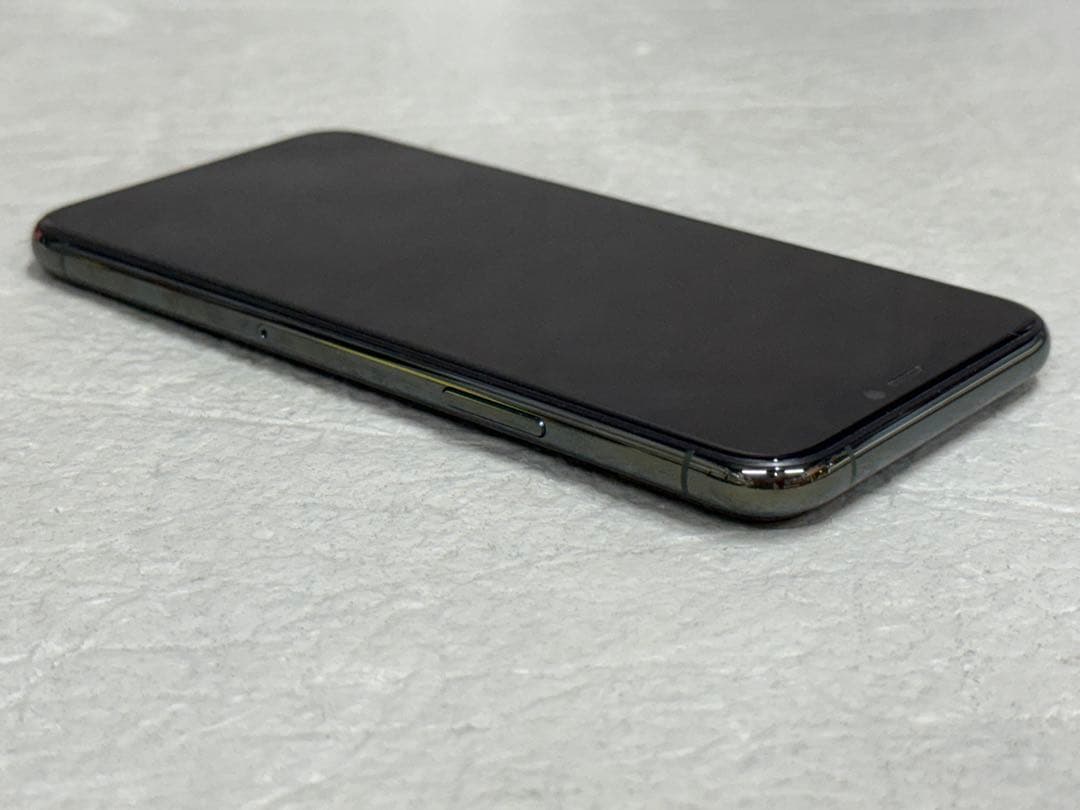 iPhone11Pro 256GB SIMフリー ミッドナイトグリーン 美中古
