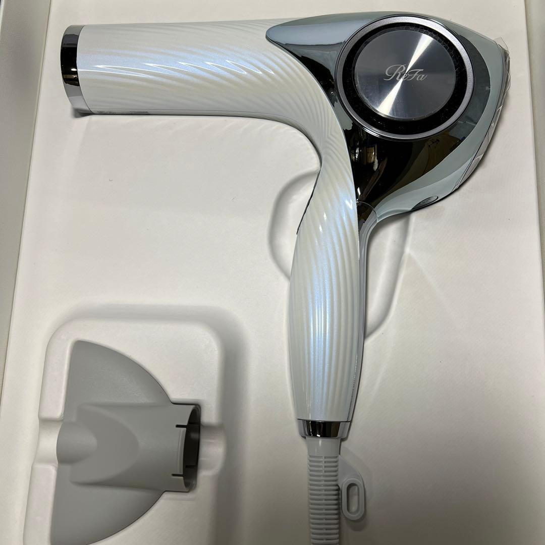 G1013 リファ ビューテックドライヤー プロ　ホワイト