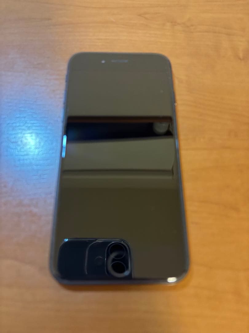 iPhone SE2 第2世代 64GB