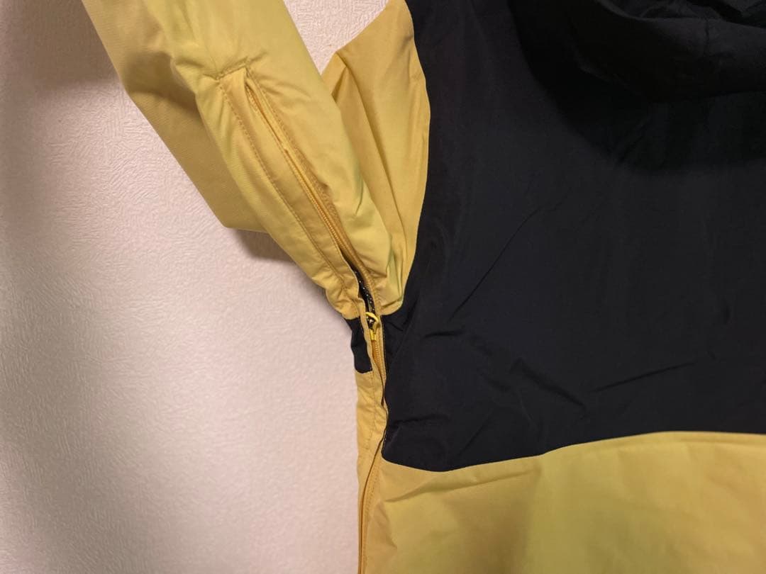 新品特価◇VOLCOM ウェア◇Ashfield Pullover◇レディースM