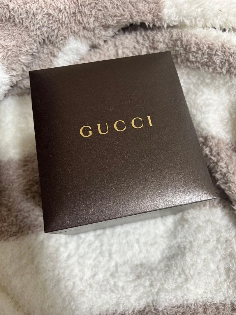 GUCCI シルバー 長方形腕時計