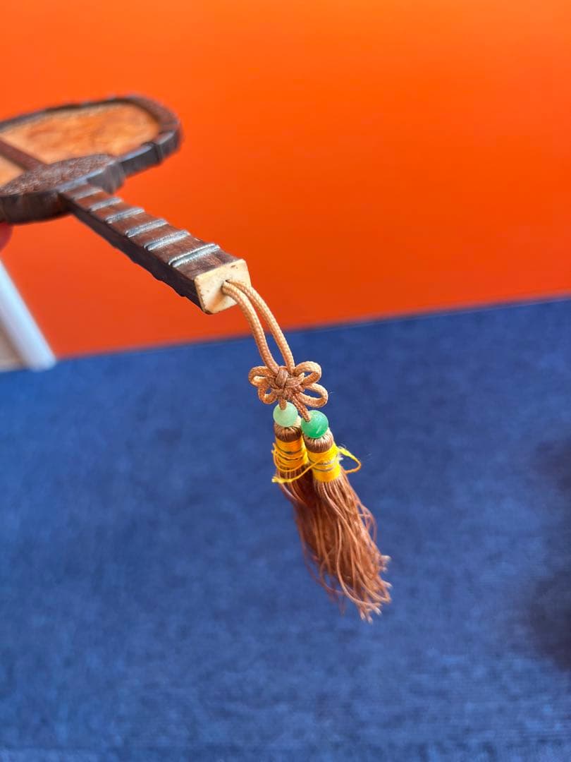 1046  中国美術 唐木造 白檀透彫刻 翡翠 軍配型硯屏 団扇　唐物　時代物