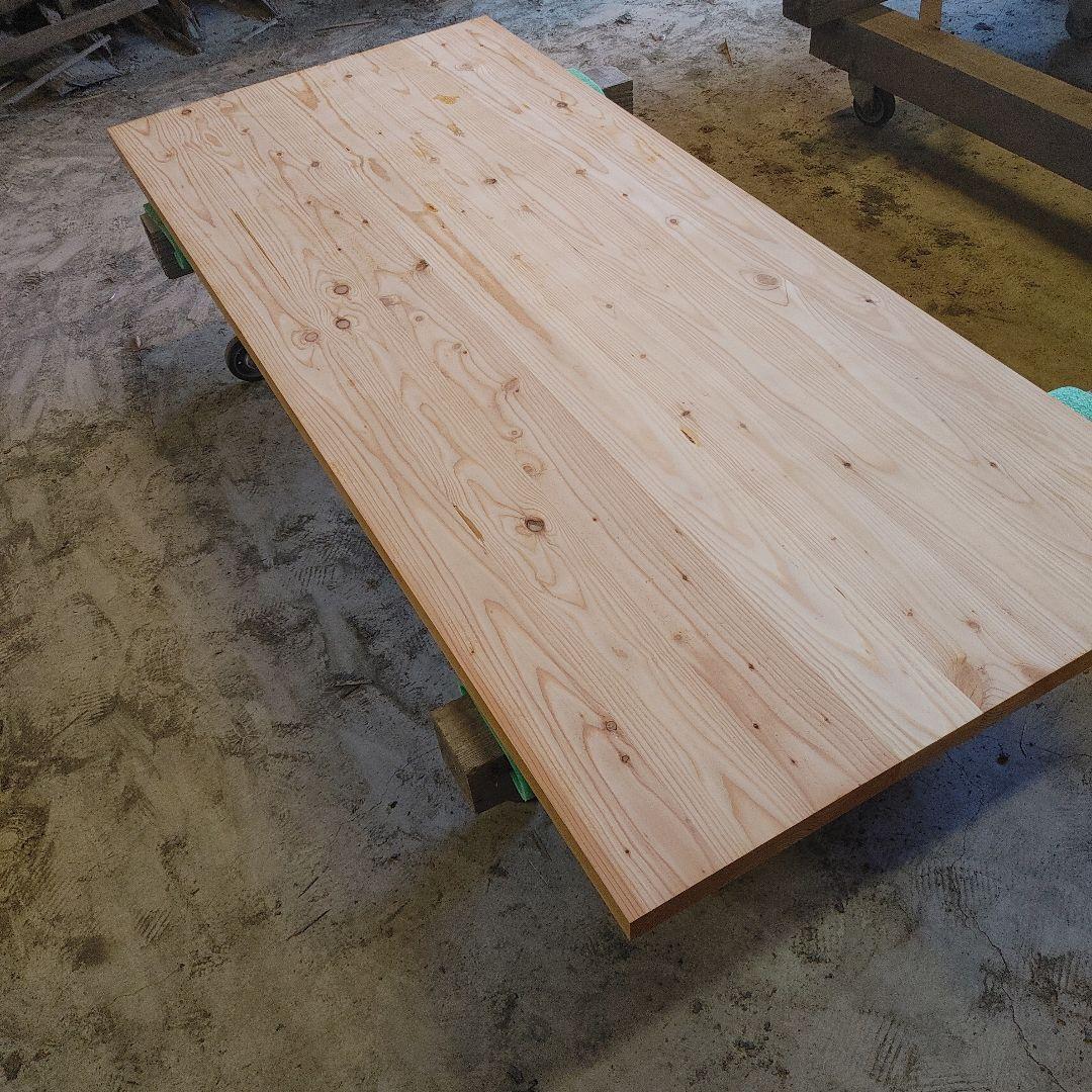 送料込み　唐松　カラマツ8枚ハギ板　無垢材天板テーブルカウンター DIY番号65