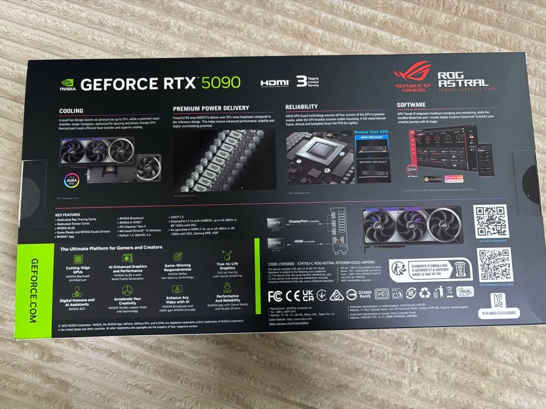 ASUS ROG ASTRAL RTX 5090 新品未開封