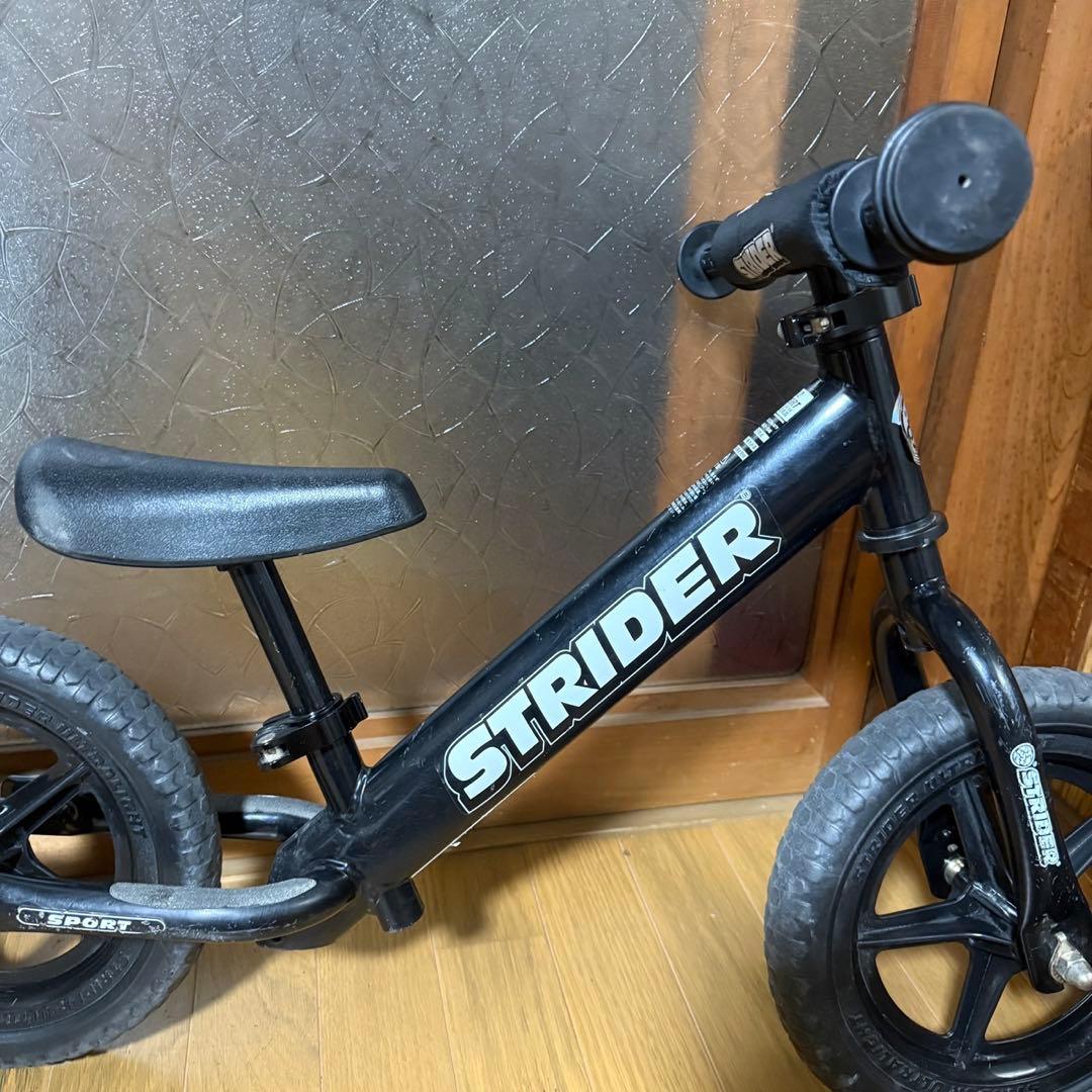 【極美品】ストライダー STRIDER スポーツモデル 12インチ 黒