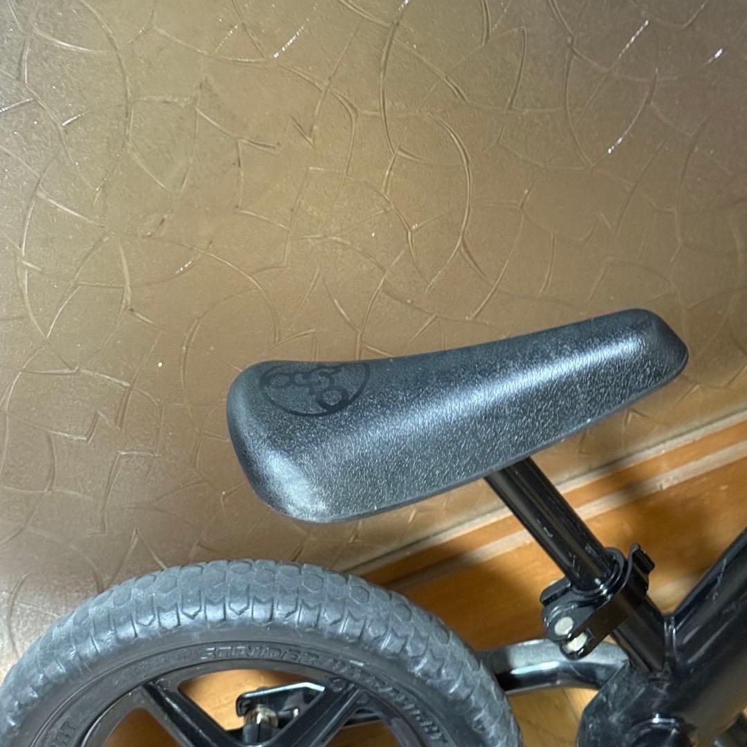 【極美品】ストライダー STRIDER スポーツモデル 12インチ 黒