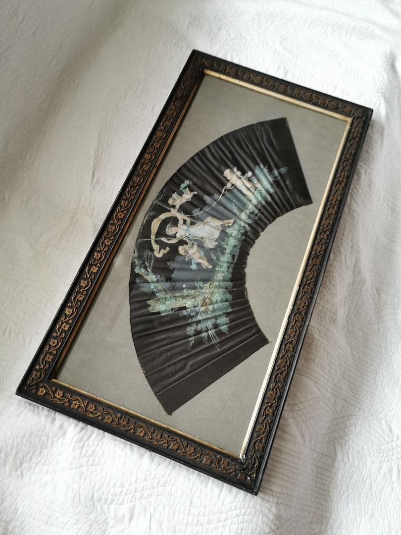 アンティークガラスフレーム 手描きシルク扇 天使と女性 ハンドペイントファン額装