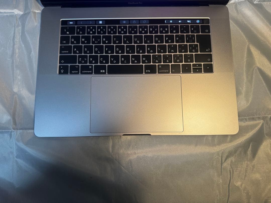 MacBook Pro 15インチ 2016 i7/16GB/500GB