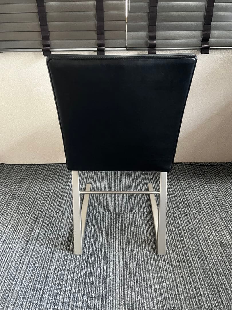 BoConcept Mariposa Deluxe ダイニングチェア ②