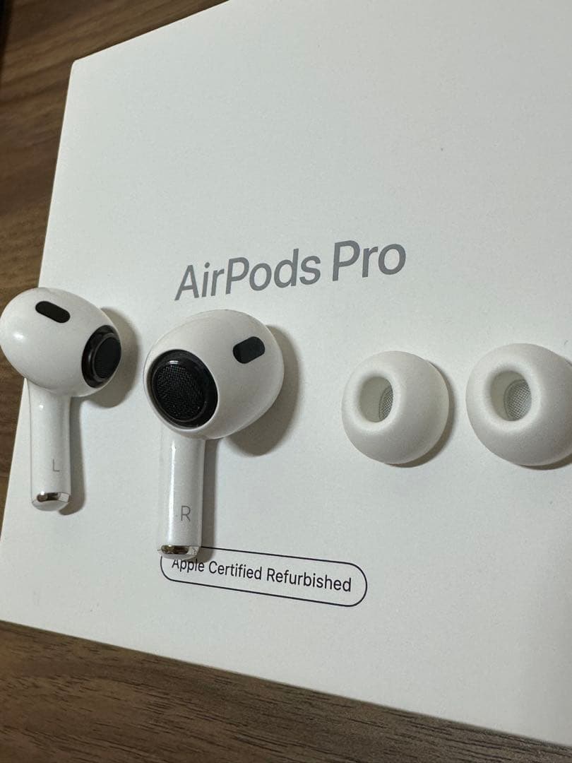 Apple AirPods Pro 第2世代　整備済製品　保証26/2/19まで