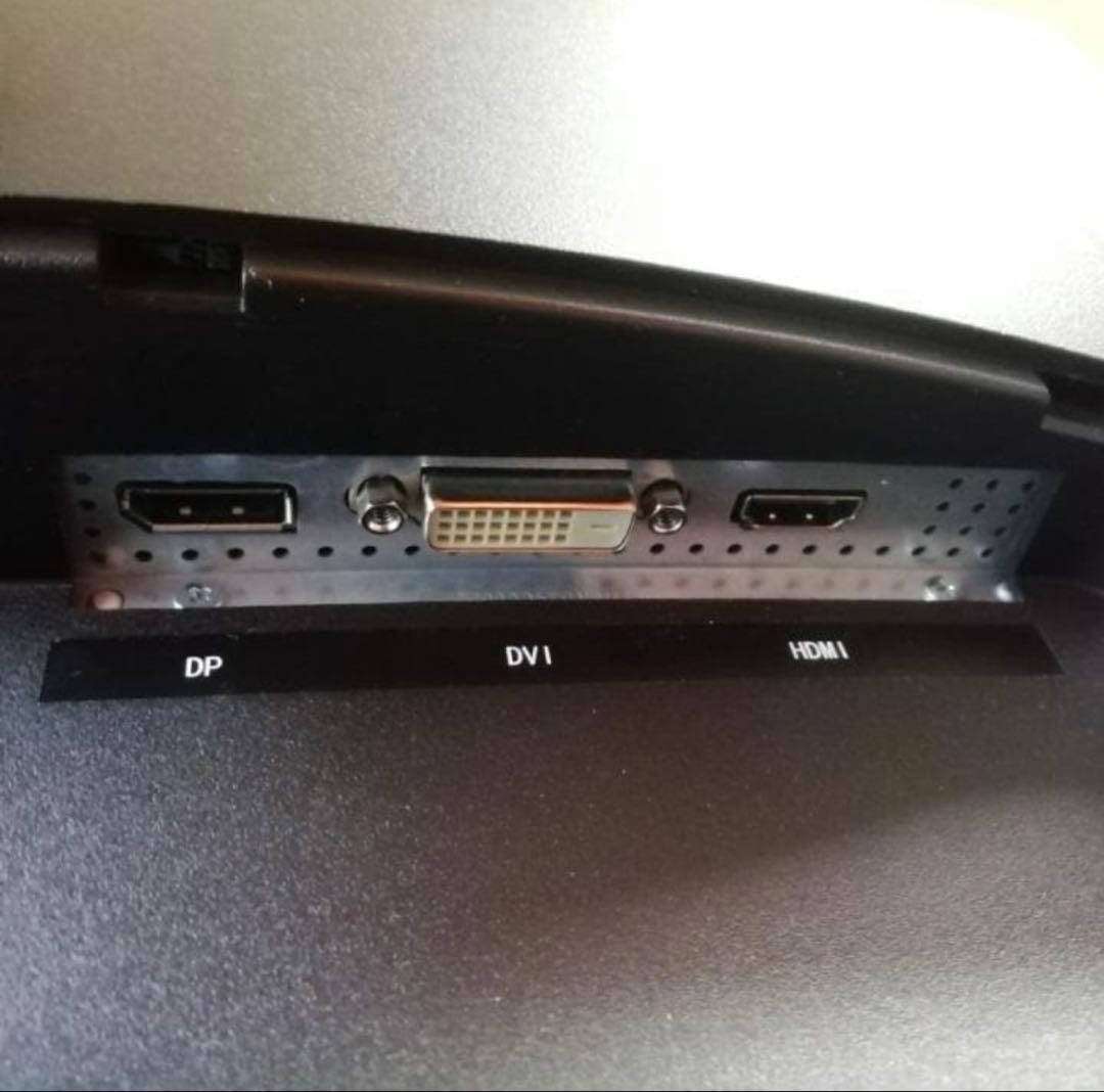 MSI Optix MAG24C 24インチ 曲面ディスプレイ 本体144hz