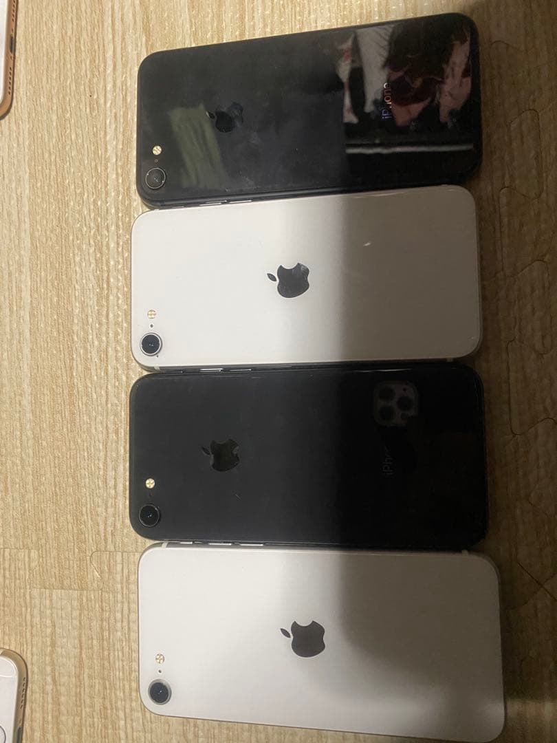 まとめ売り　apple iPhone８iphoneSE2 4台中古
